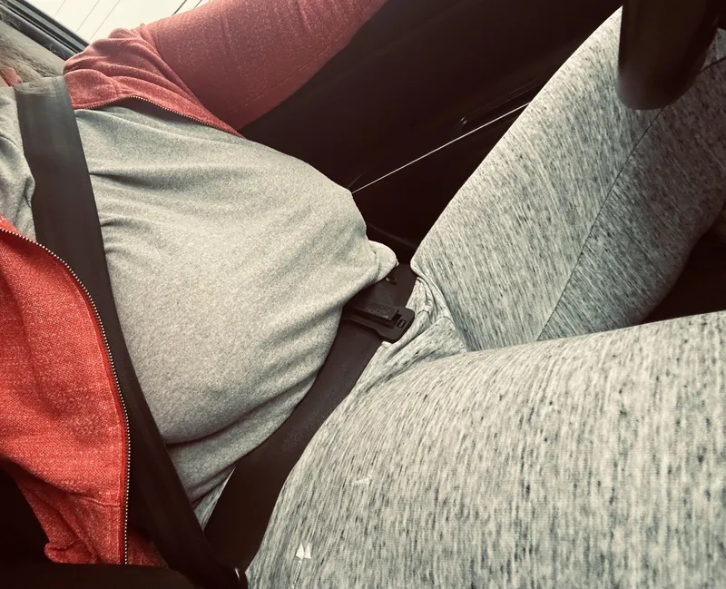 Thumbnail Unexpected Twist: Nipple Play While Braless by _blondebabe420