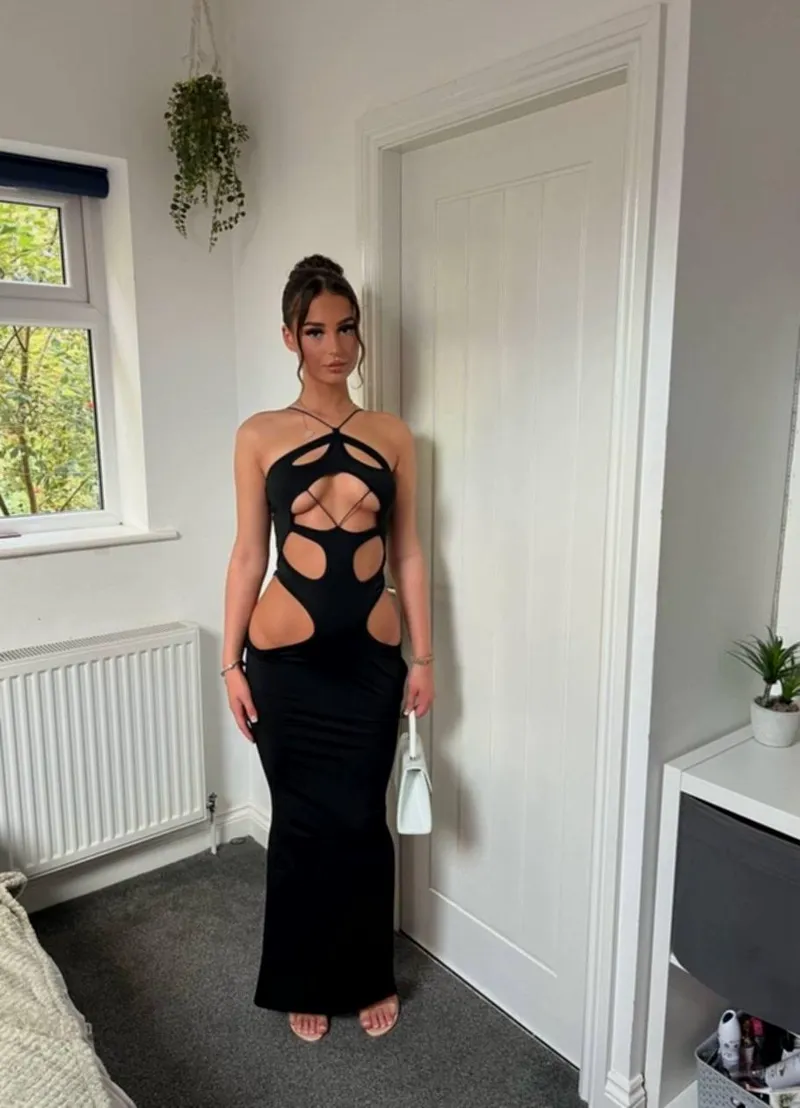 Thumbnail A Question of Appeal: Do You Like Me? | Livid-Point6713 | tightdresses