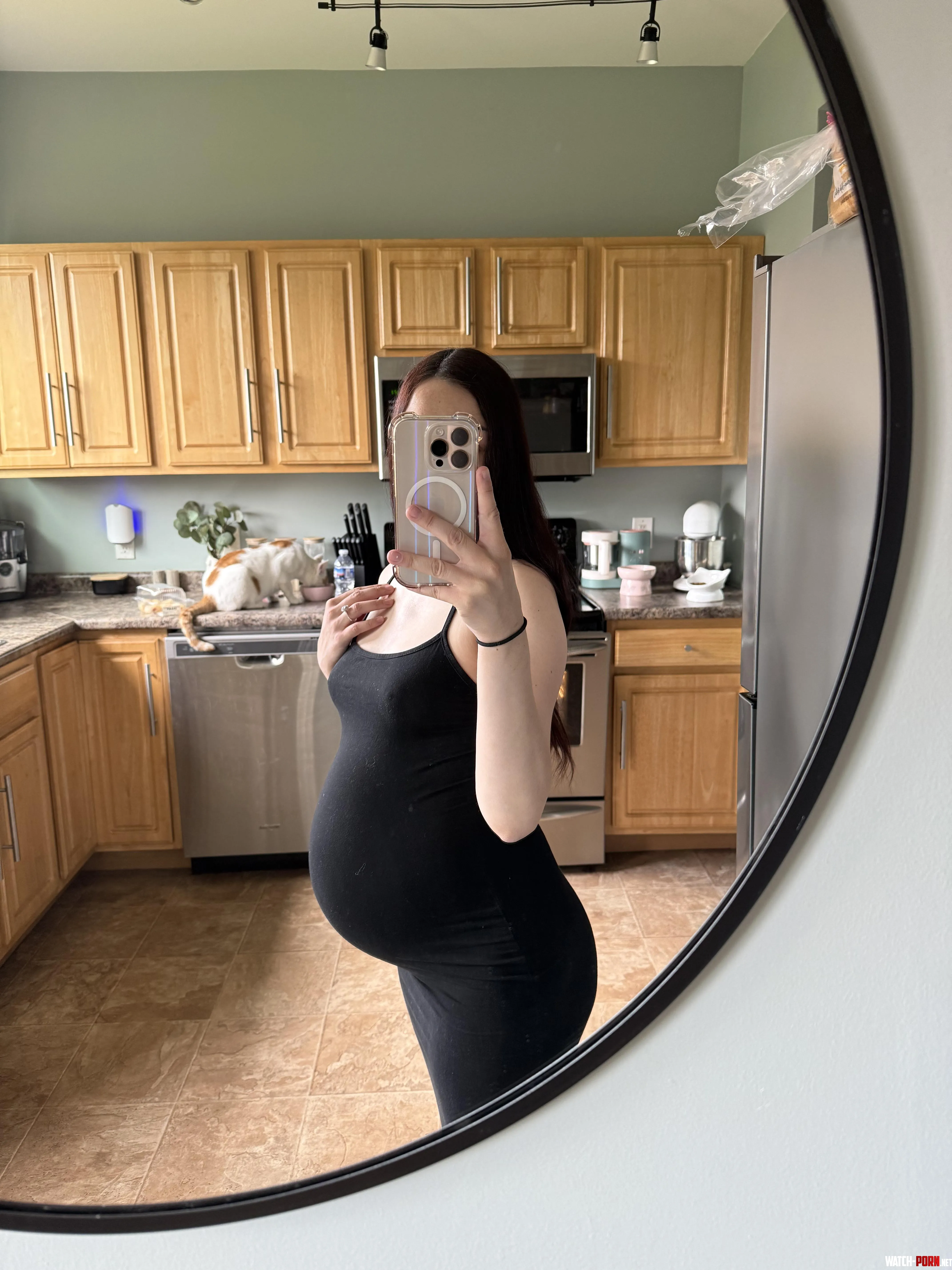 Almost 9 months pregnant by xobaby222