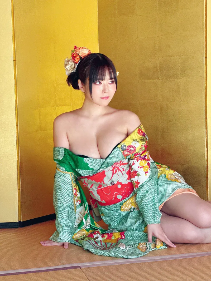Thumbnail Umi Shinonome: Everything You Need to Know by KanzeBend | Gravure Category