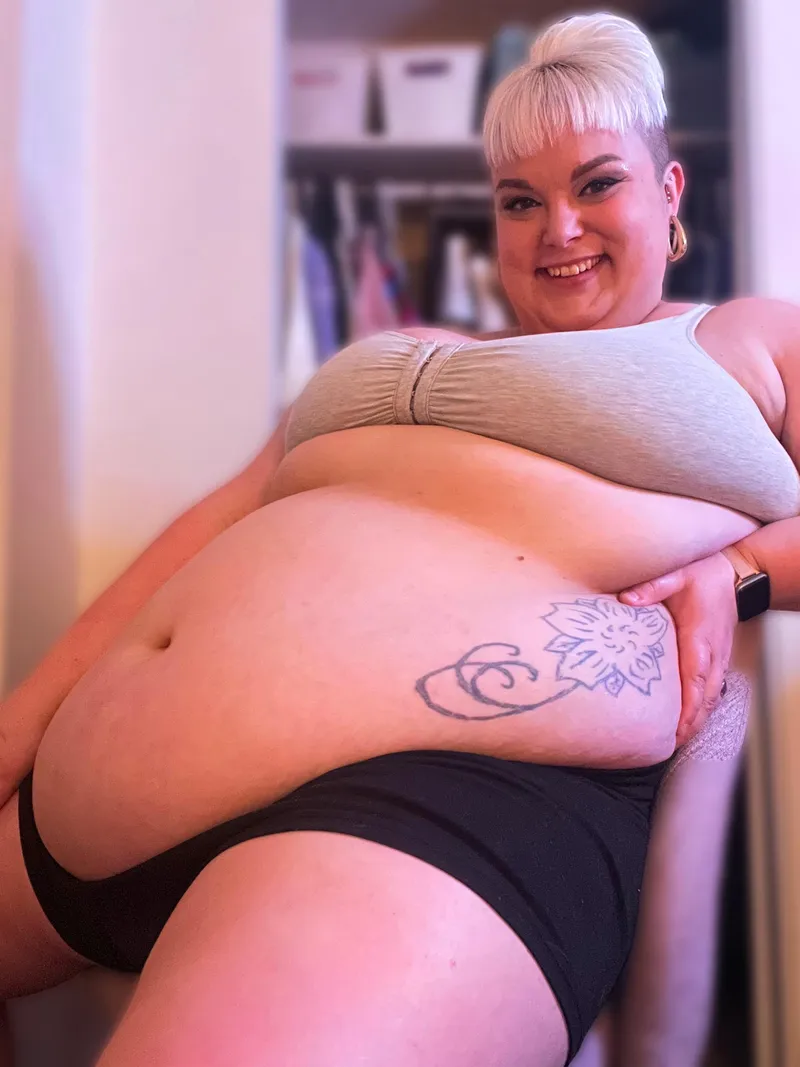 Thumbnail ssbbw: Whole New Meaning to Hanging Out 🤭 by Chubby_Lovey24