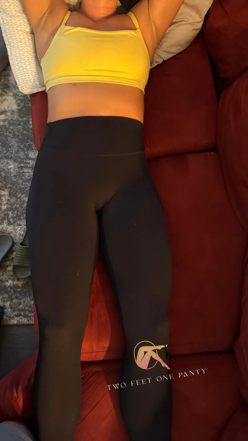 Thumbnail TwoFeetOnePanty Found: A Gym Girl on Your Couch - Exclusive OnlyFans101