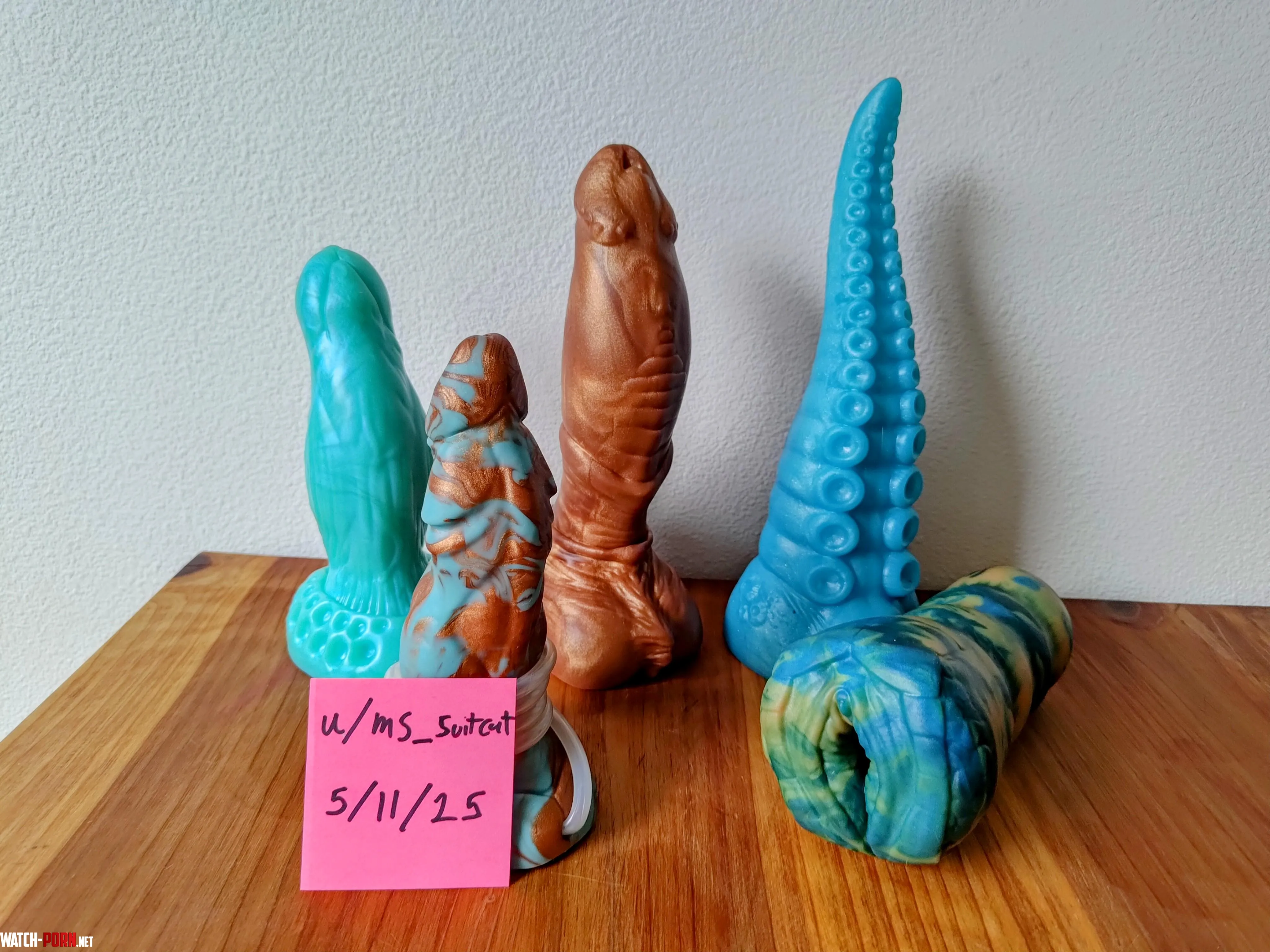 [WTS, US] Toys, a new addition, and BOGO! by ms_suitcat