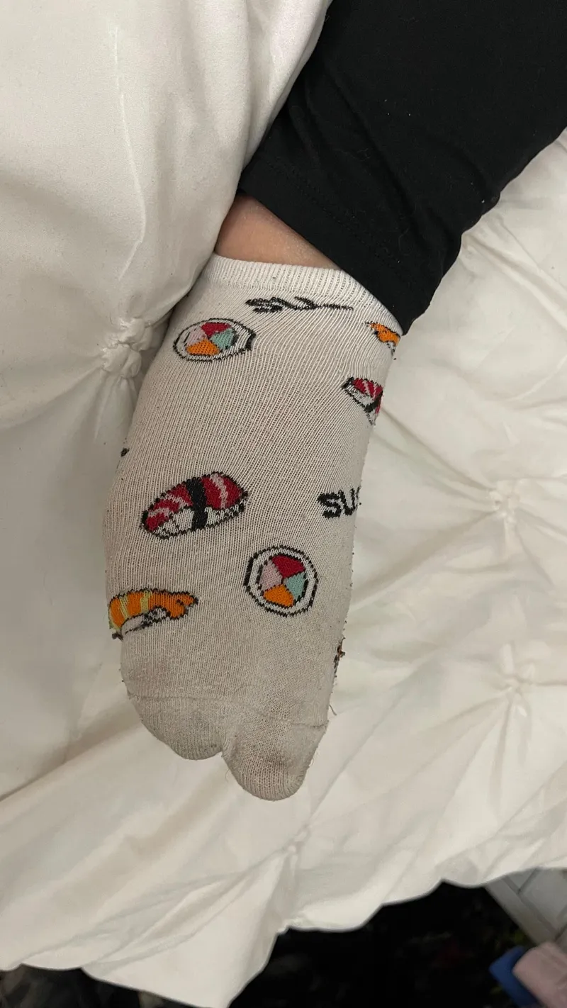 Thumbnail Sushi Time with AubreyAnnxoxo in socksgonewild | A Tasty Treat