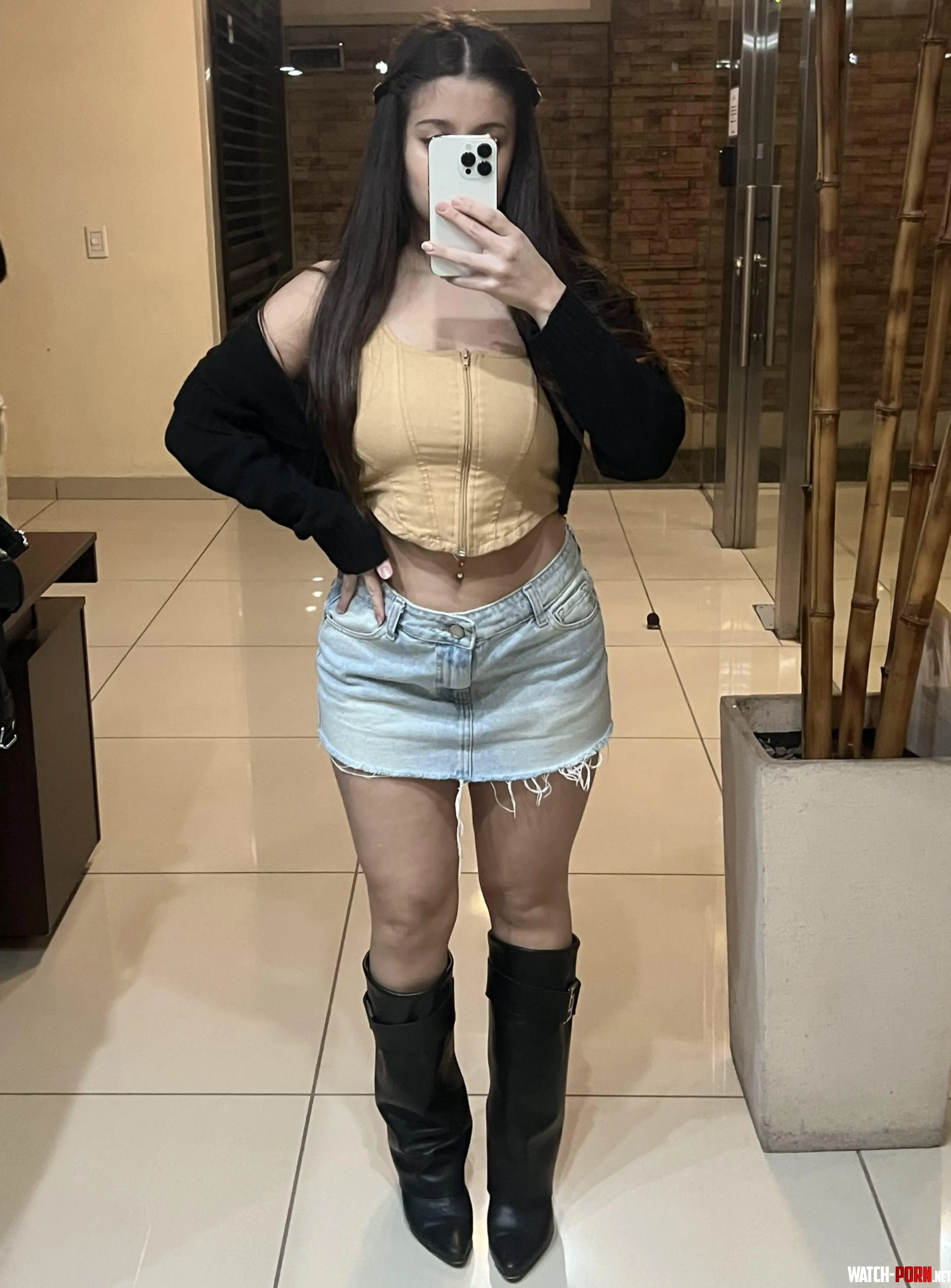 Cant go wrong with a short jean skirt by BubbleSniff