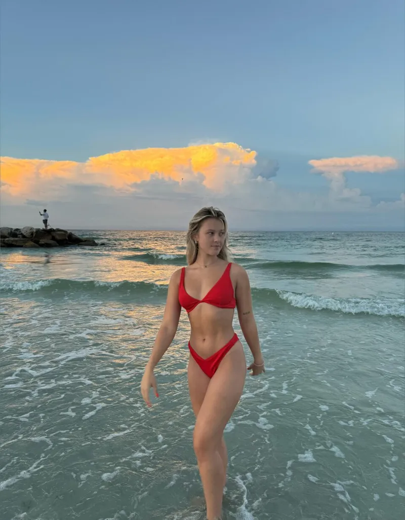 Thumbnail BrandeeKania Soaks Up Sunrays in Red Bikini