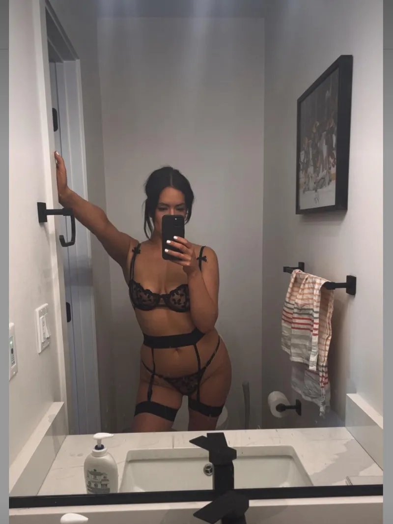 Thumbnail Undercover Seduction at Work - From goodlittle_kitten's NaughtyWives Diary