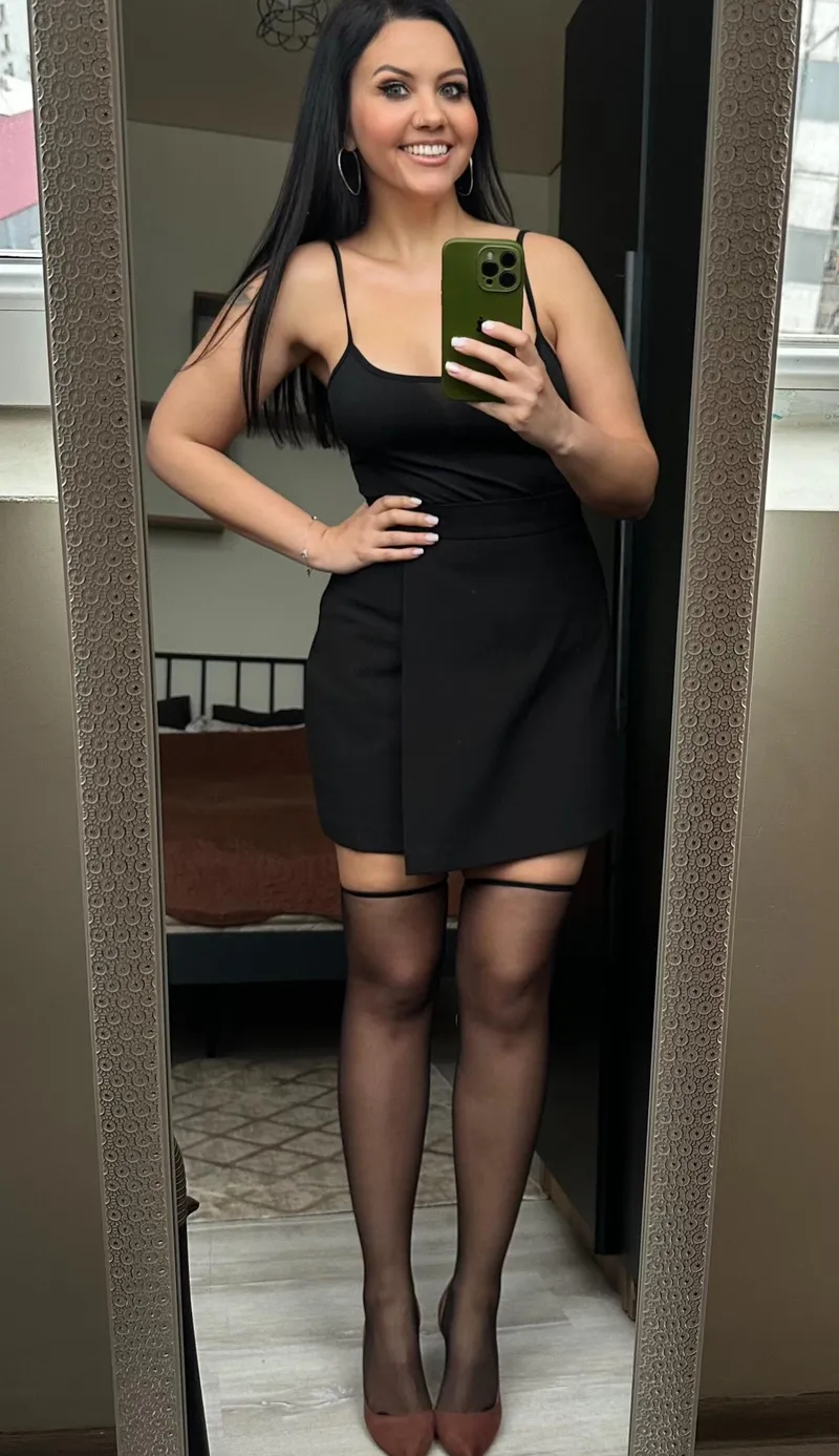 Thumbnail Drichere Exclaims: This Dress Fits Perfectly! - SexyButNotPorn Elegance