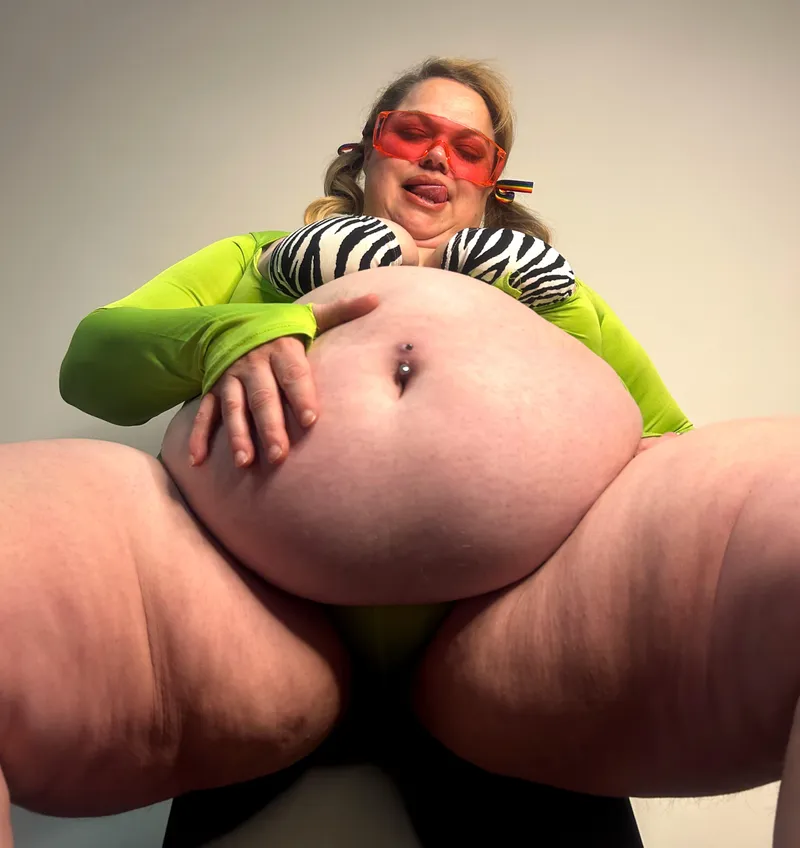 Thumbnail Confessions of a Glutton: onlyjaynefan's Struggle with Desire