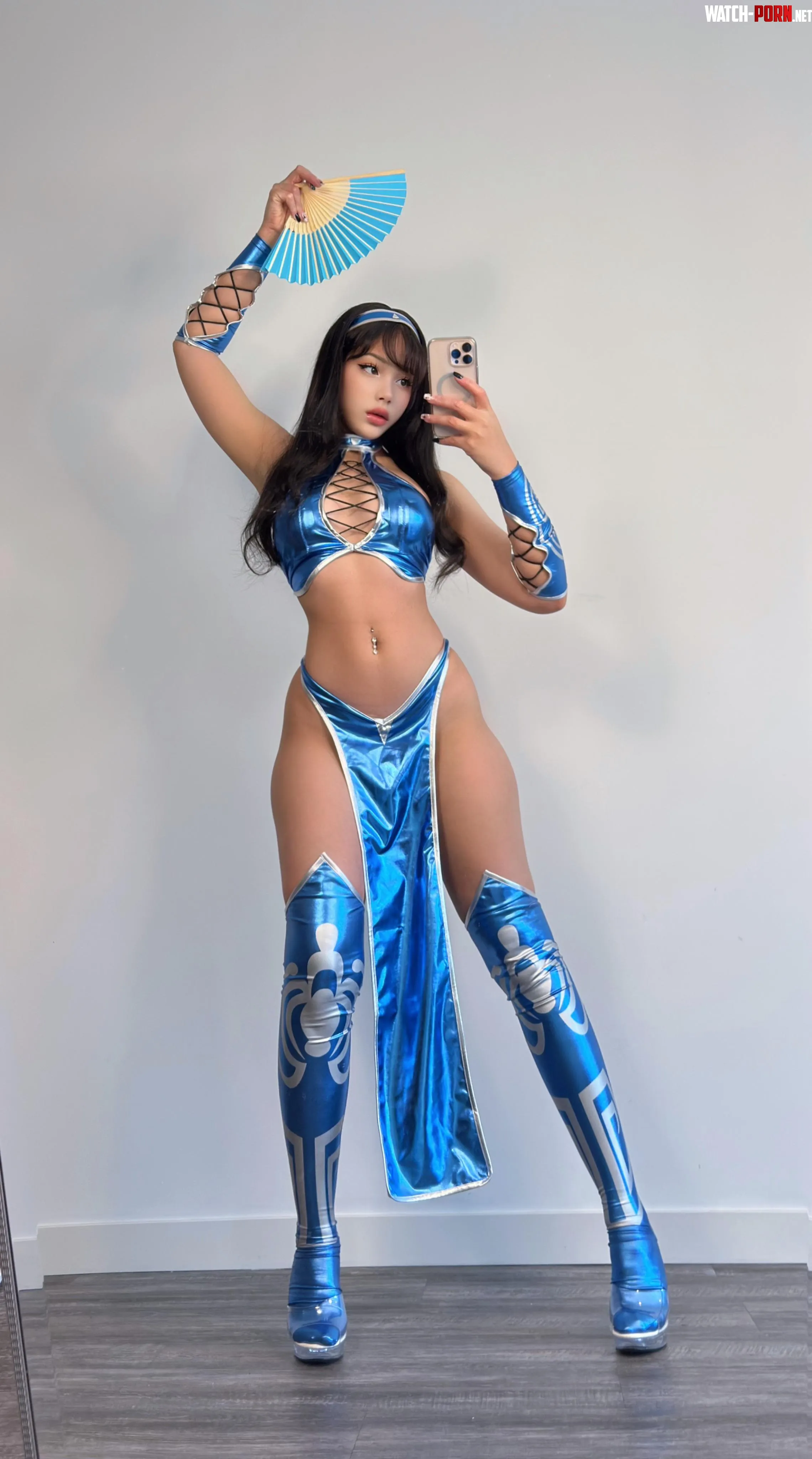 Kitana by Strawbunnix by strawbunnix