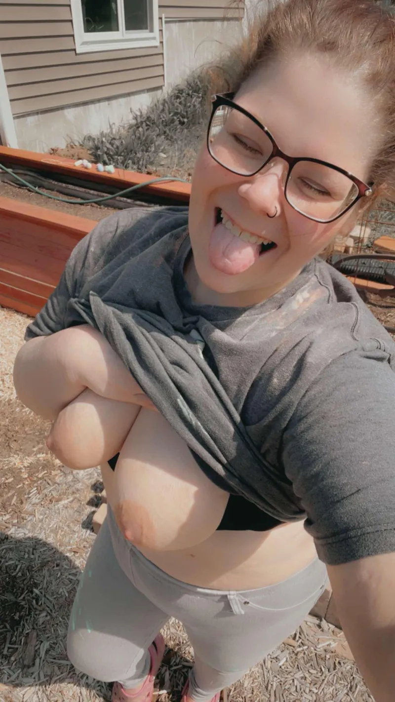 Thumbnail BBWGW Chronicles: A Garden of Melons | by Kindlenark