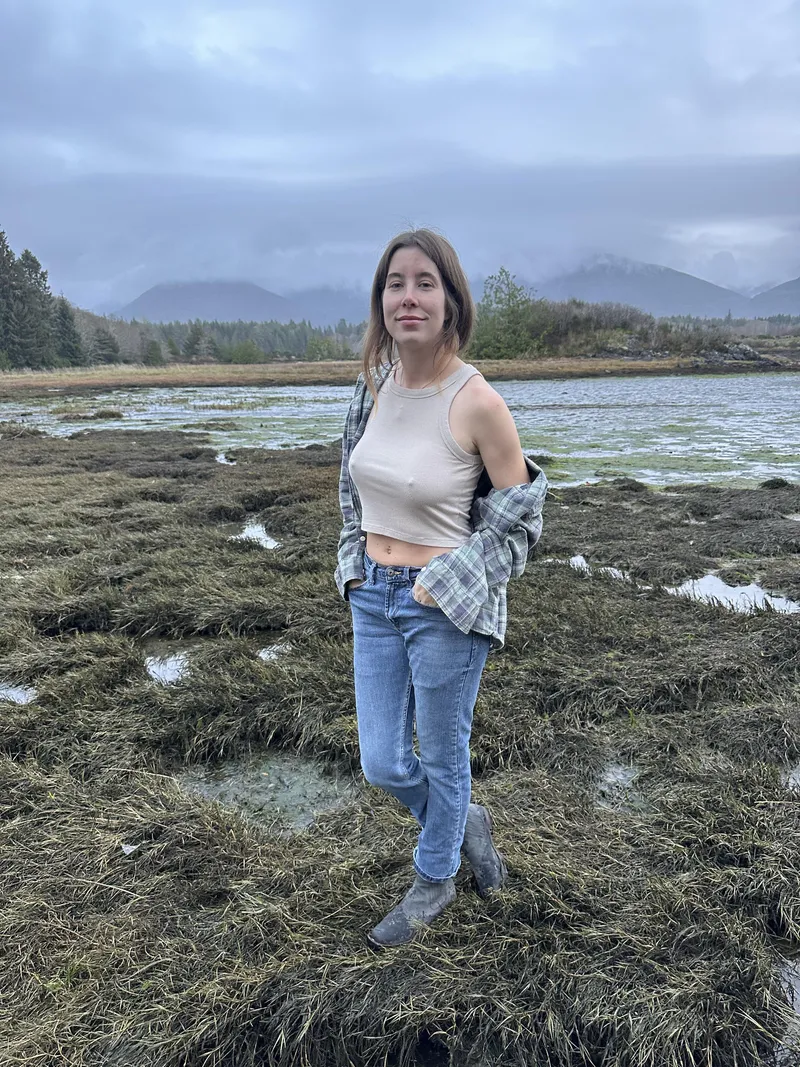 Thumbnail Enjoying the View Braless - Provocative Content by battonellie