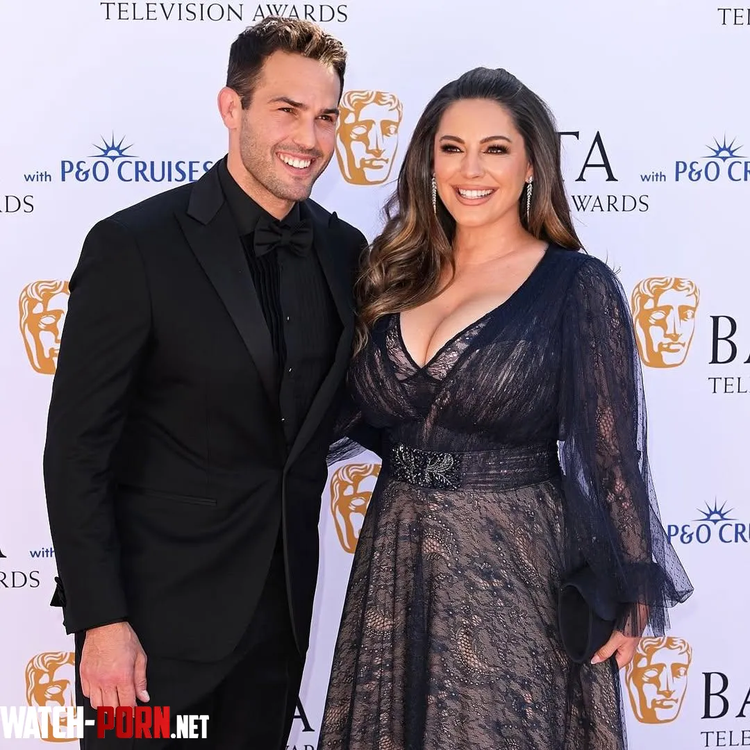 Kelly Brook by Jumbo_Mills