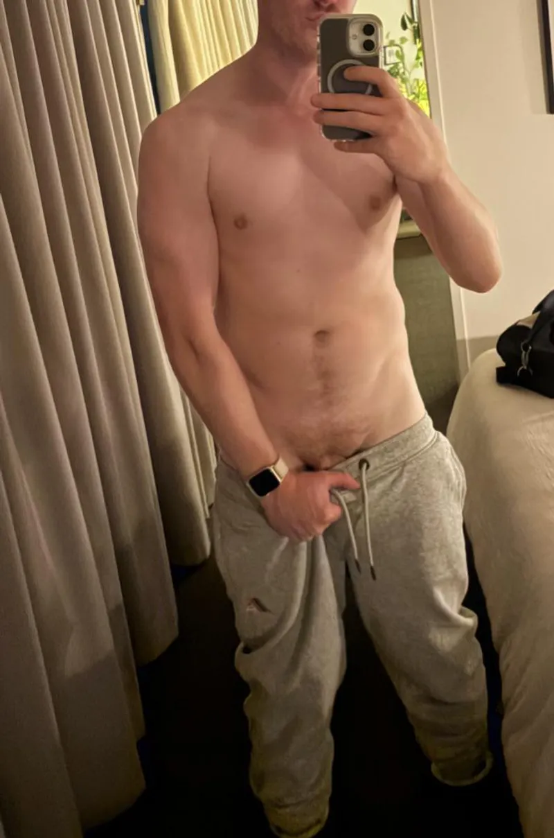 Thumbnail Aldi Trackies Dilemma: Should I Pull Them Down Further? By BigPassenger7432 in GWAustralia