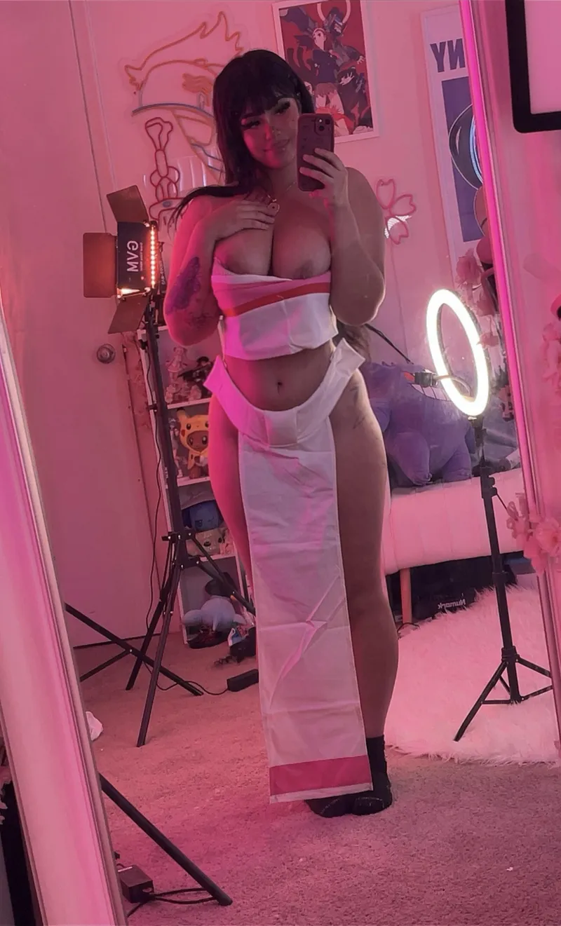 Thumbnail Cosplay Sensation: El Dorado's Chel by flowerprincesslove