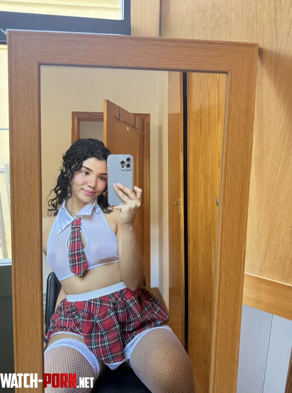 Cute on a school day? (F18) by guilherme189