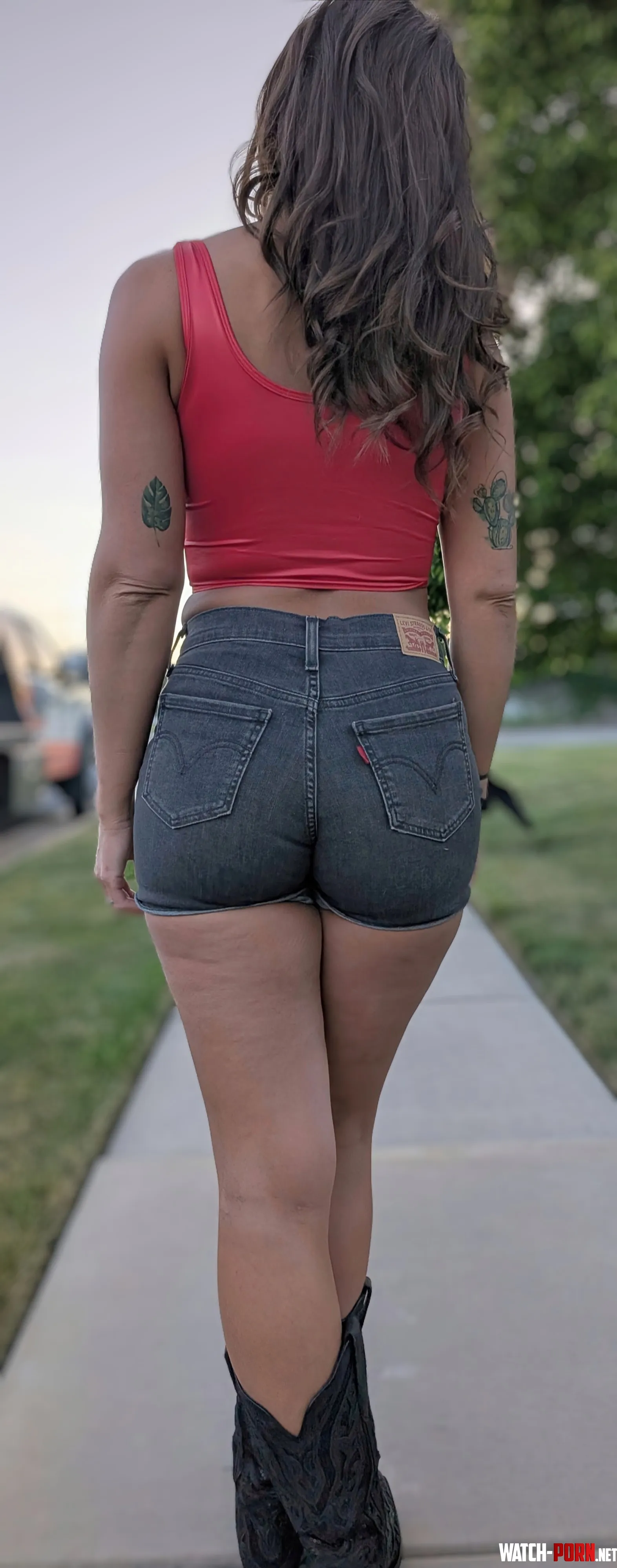 Tight shorts, long strides and plenty to admire from behind by MollyRaeHash