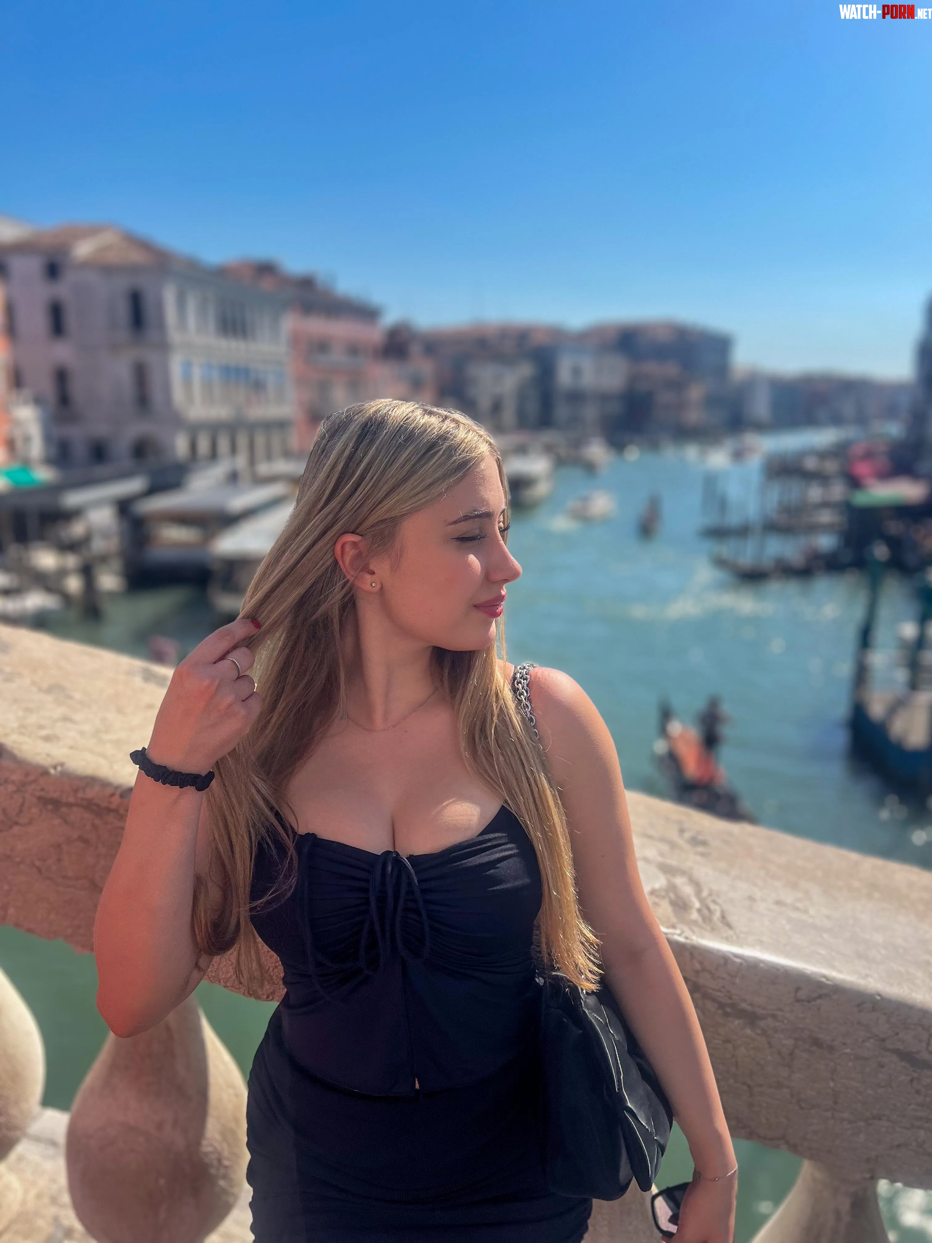 Sundress season is my favorite by freya-faithkhayy