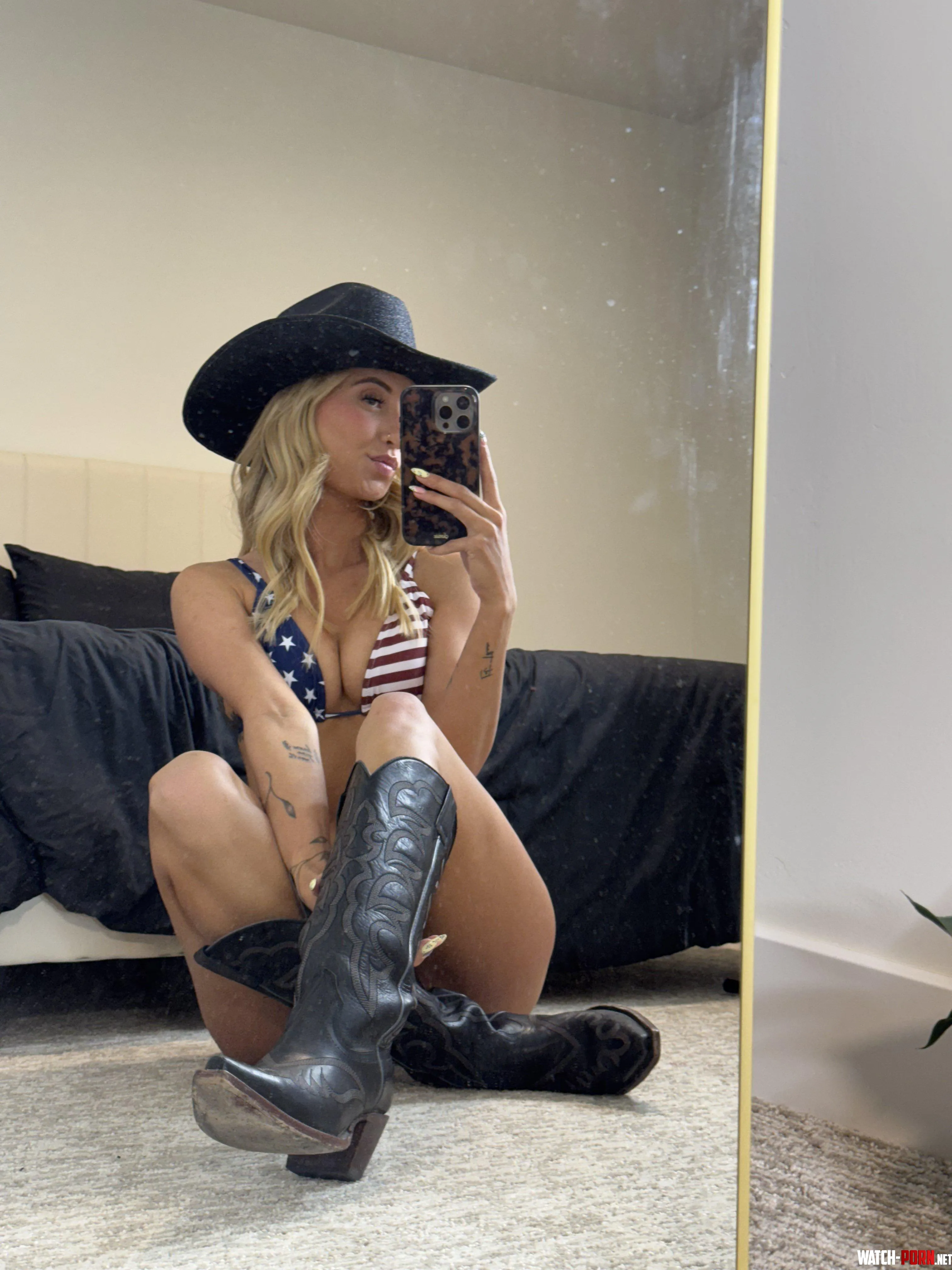 Ready to rest my boots on your shoulders 😉 by aria_adams