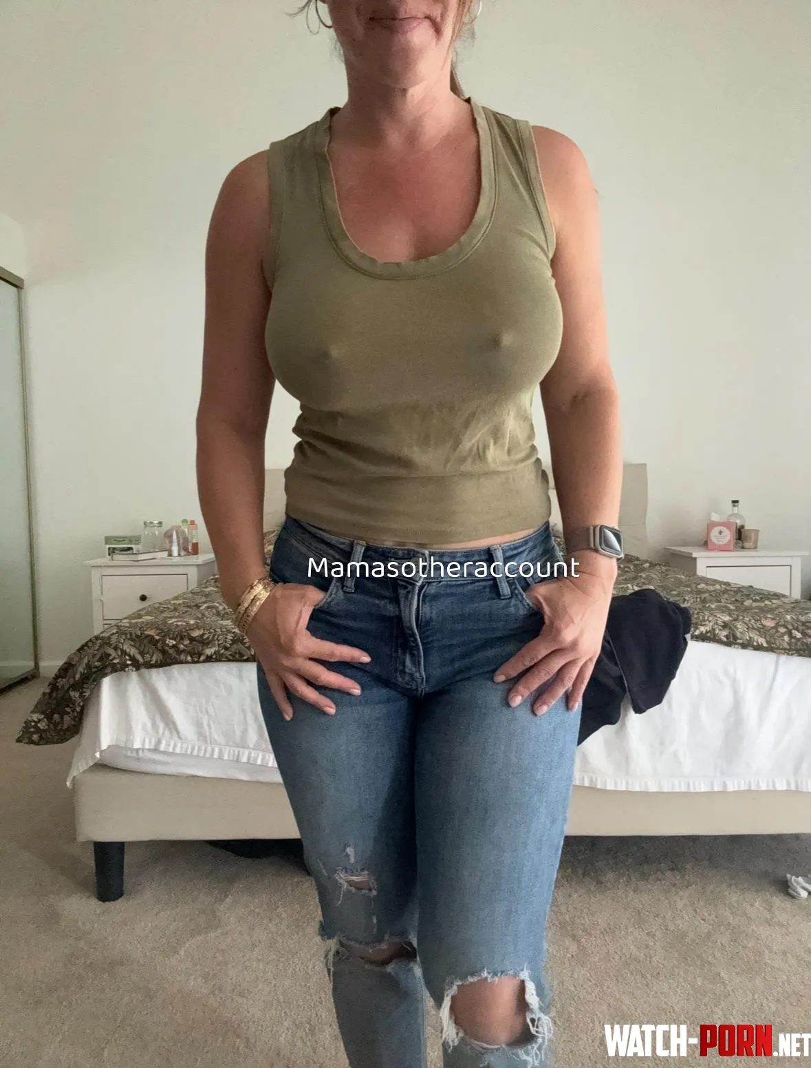 Outfit of the day by mamasotheraccount