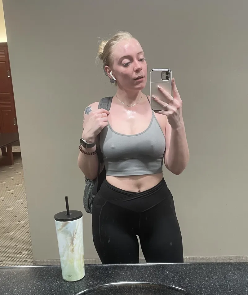 Thumbnail Happy Monday Vibes | SweatyGirls Community