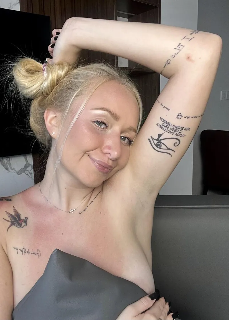 Thumbnail The Armpit Dilemma: Clean vs. Sweaty Preference? | armpitfetish