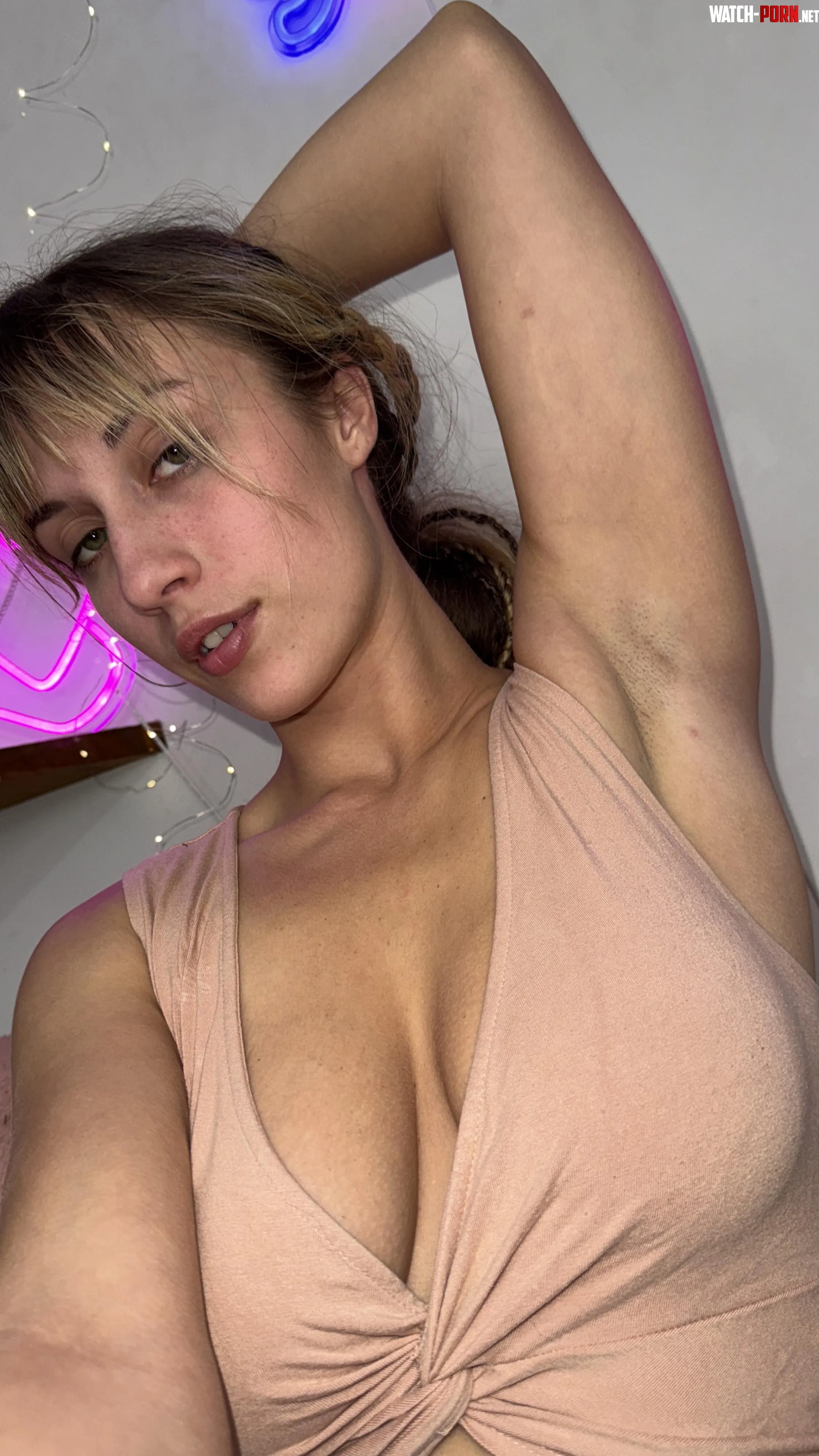 Just wanted to share this selfie to turn you on by Intonatun