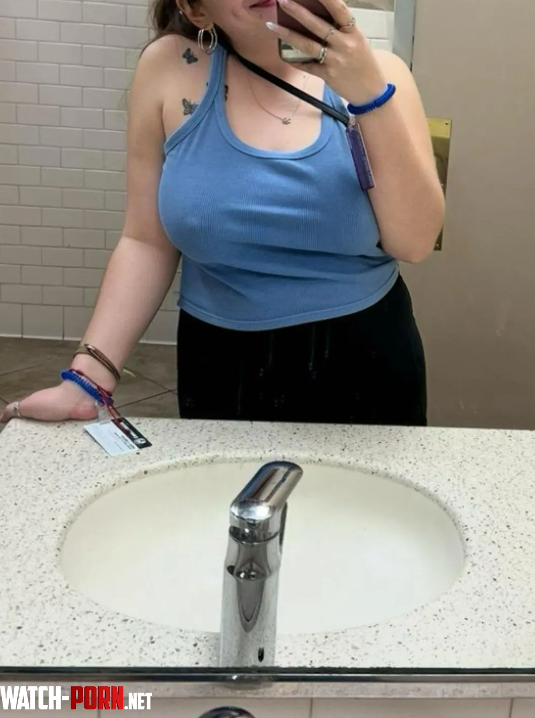 Bathroom Selfie 😋 by mistressmandypandy