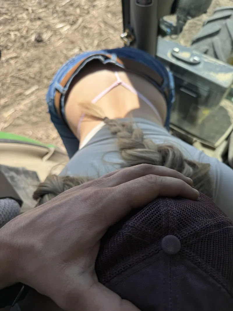 Thumbnail Tractor Adventure: Midwestemma's Wild Experience | Blowjobs