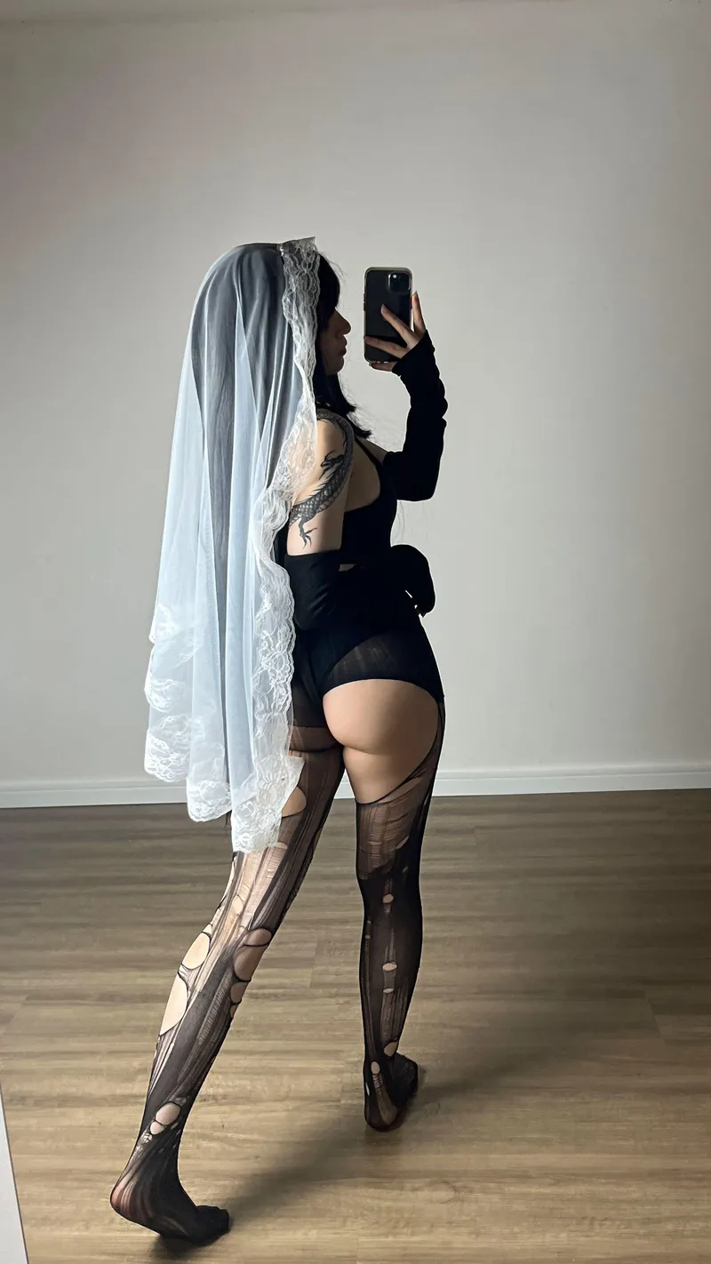 Thumbnail StarSthormy's Osaragi Cosplay from Sakamoto Days - See It Here!