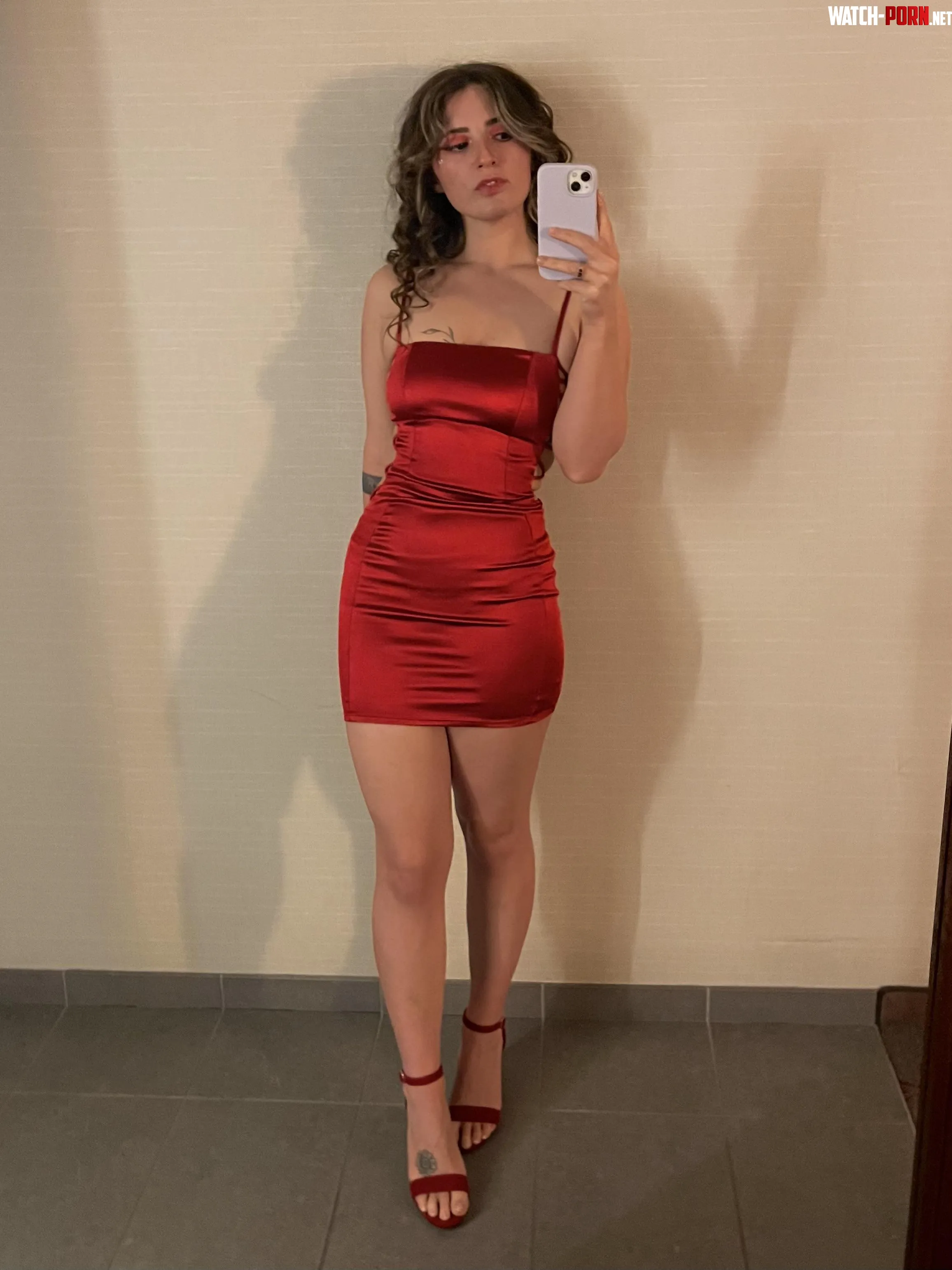 My first time posting here <3 I love me in red by UslessBrattybimbo