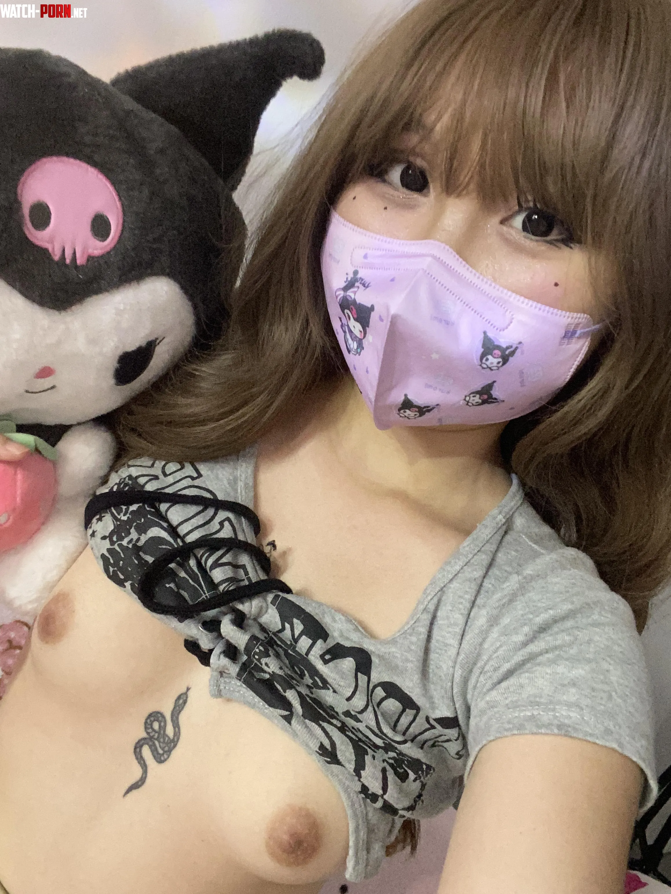 these 18 y/o tits want to cheer u up when u feel unloved and lonely :) by angelgirllx