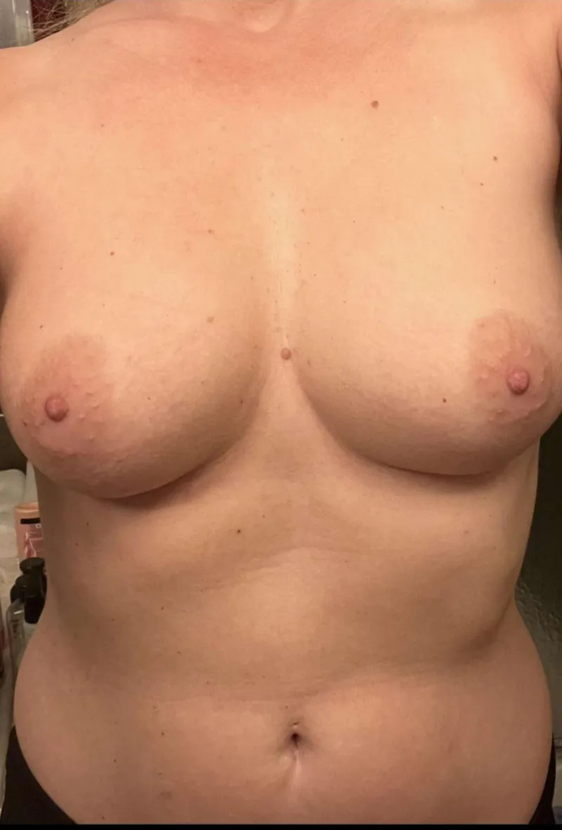 Thumbnail Comparing Hot Wives: travel_guide_charlie's Query