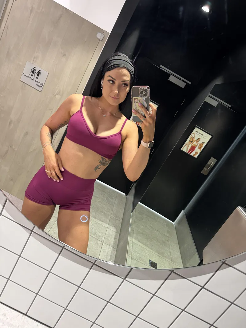 Thumbnail Confidence Challenge: Clap Hard with SaffronSunflower_