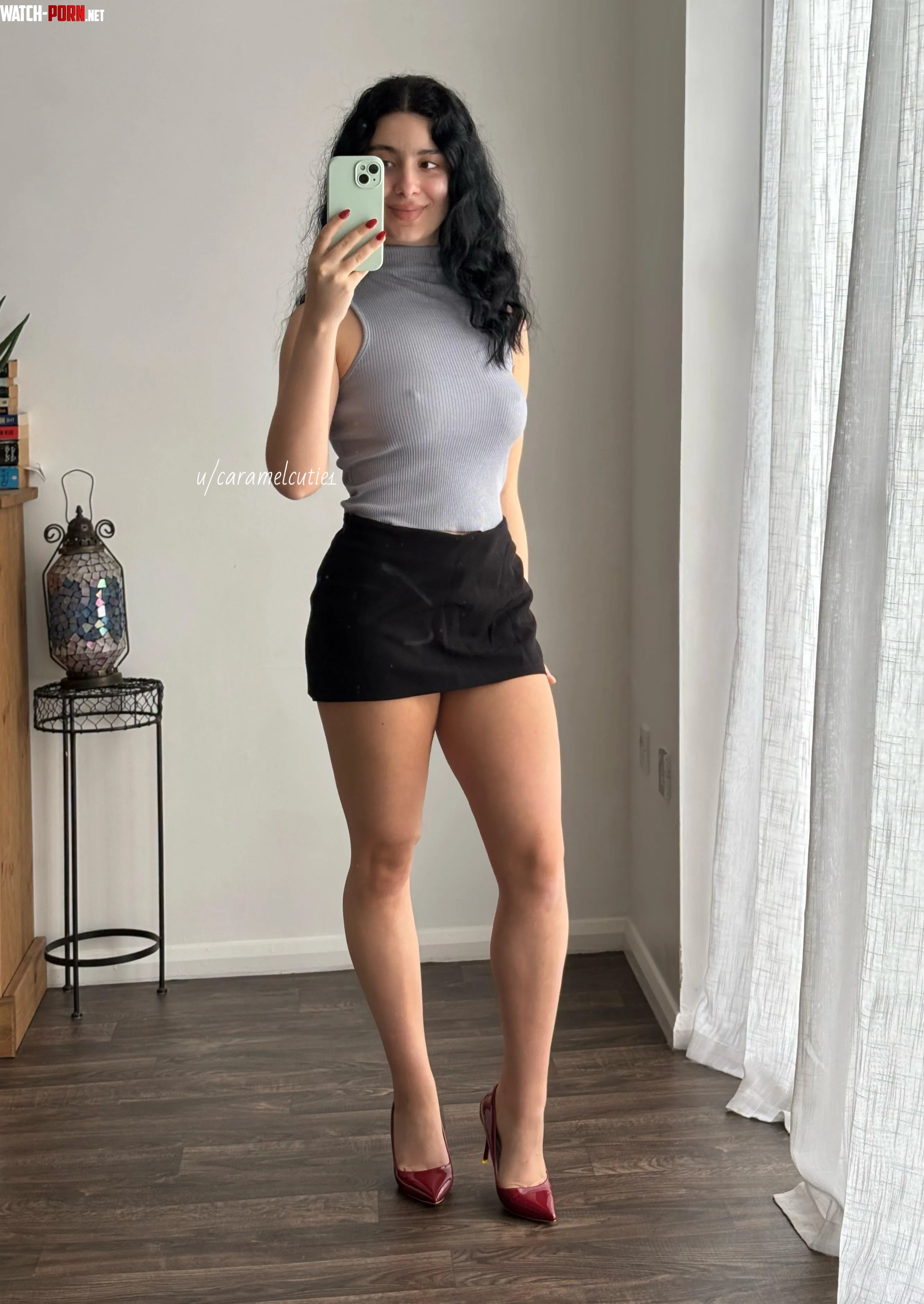 Legs on display today by caramelcutie1
