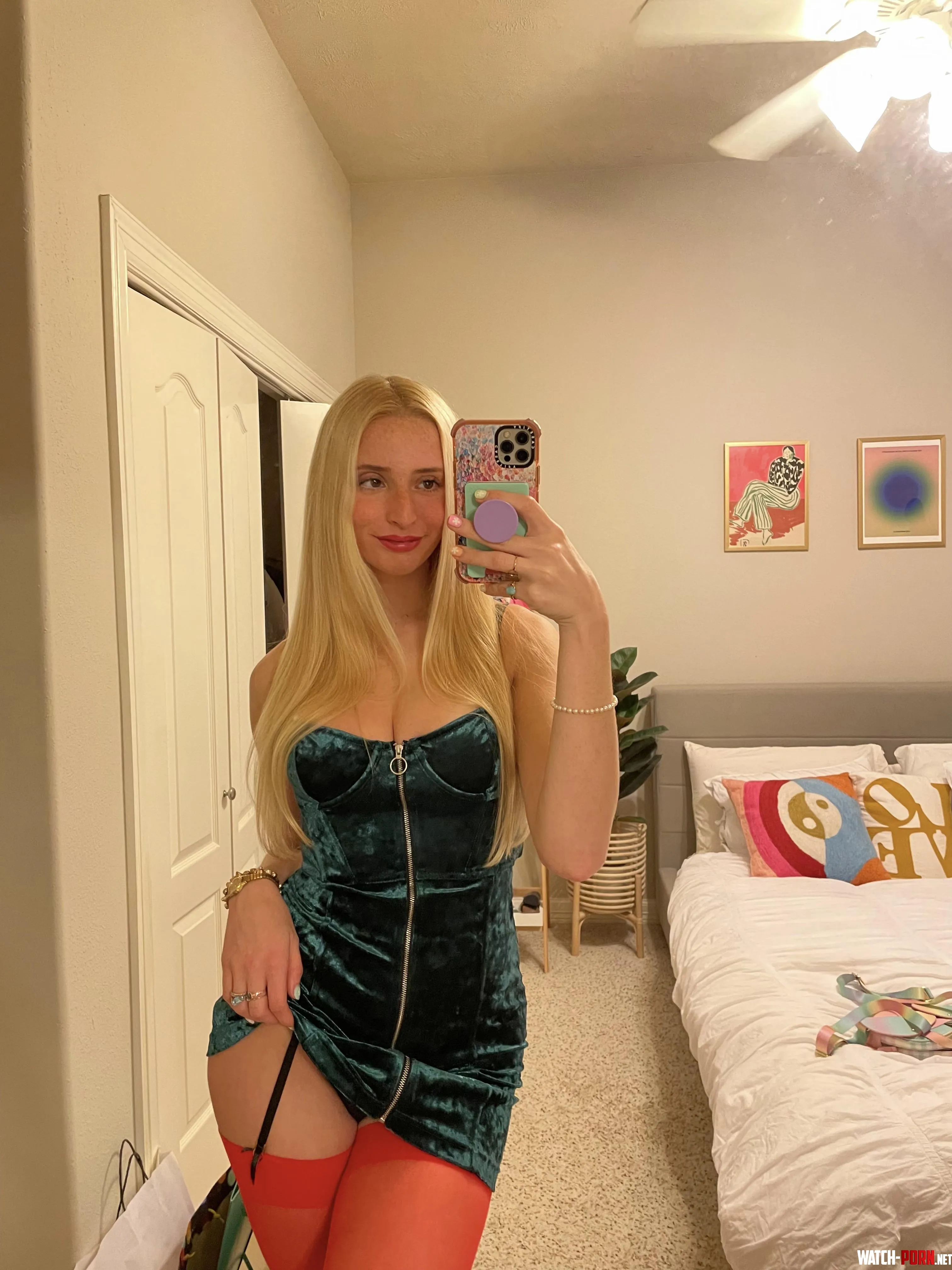 I know you love how this dress hugs me by submissiveprincessx