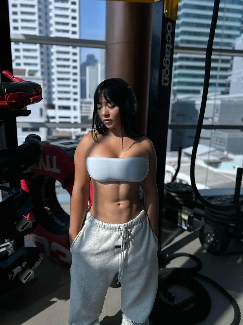 Thumbnail Embracing Neutrality: Stylish Gym Outfits for Fit Girls by TwinkleJellybeanerrr