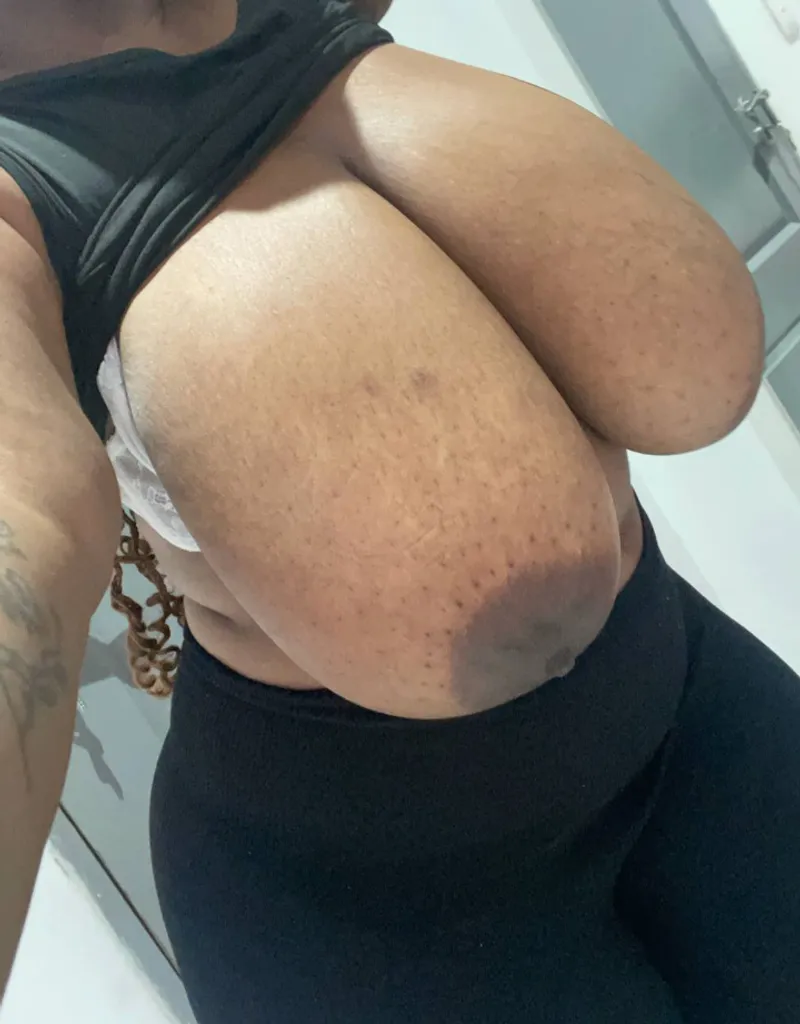 Thumbnail Did She Send You Nudes Today? by watermelonshakeXx | Saggy