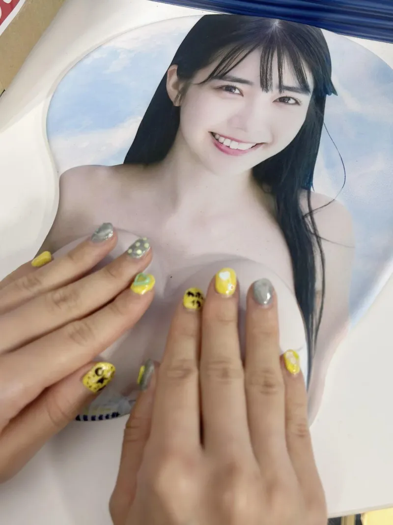 Thumbnail Kisumi Amau 天羽希純: Unveiling the Gravure Beauty by yuuki-ichinose