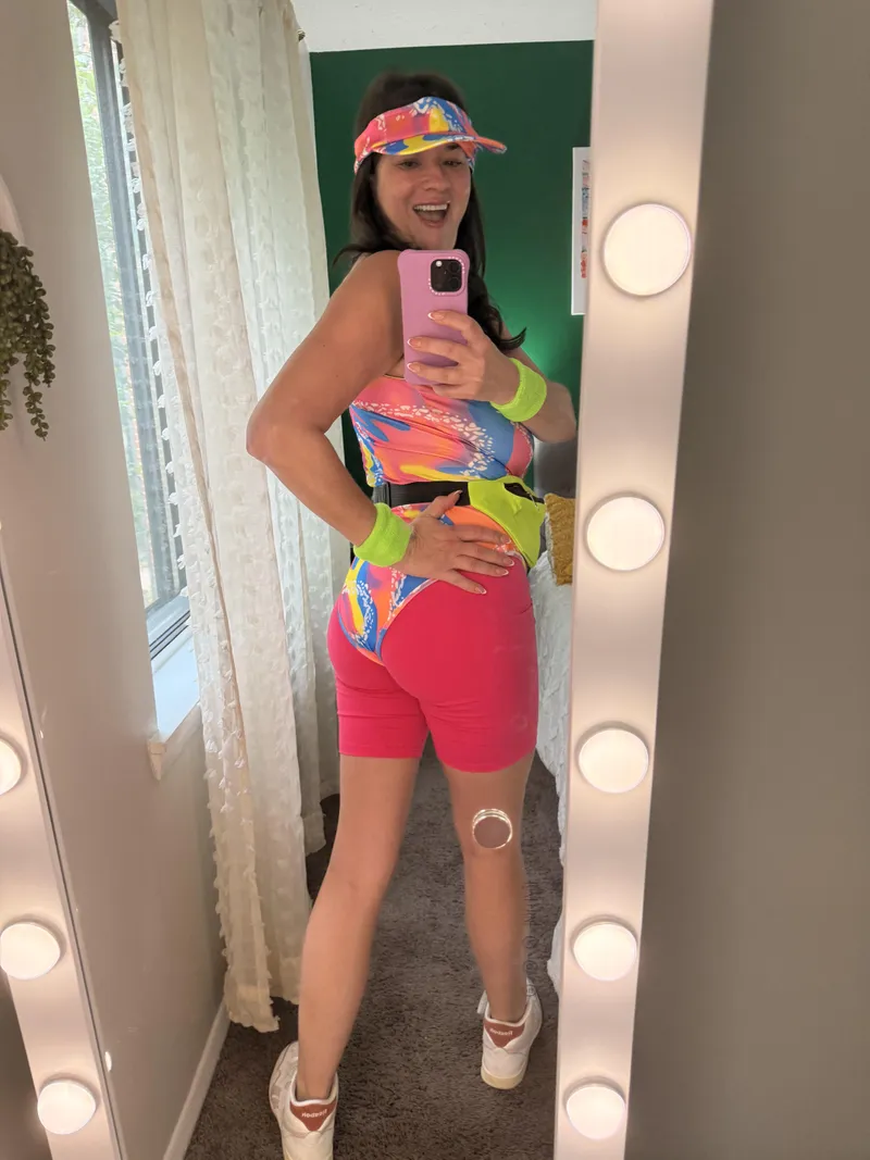 Thumbnail 79slothie's Silly MirrorSelfie Chronicles
