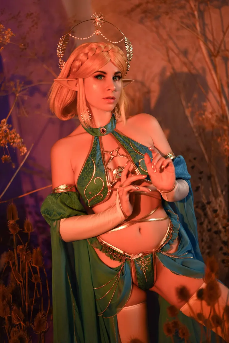 Thumbnail Unlock the Legend: Princess Zelda Cosplay by YunieSunshine
