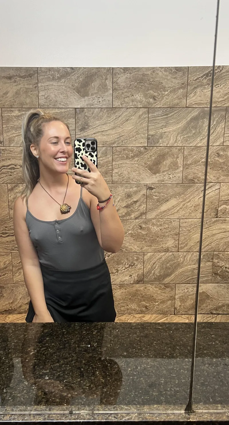 Thumbnail Myrandaaa69's Perspective on Braless Adventures at Dive Bars | pokies