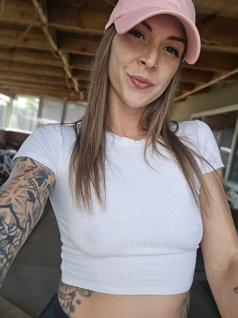 Thumbnail Embracing Heat: The Beauty of Braless Comfort | inkedabby | Braless Category