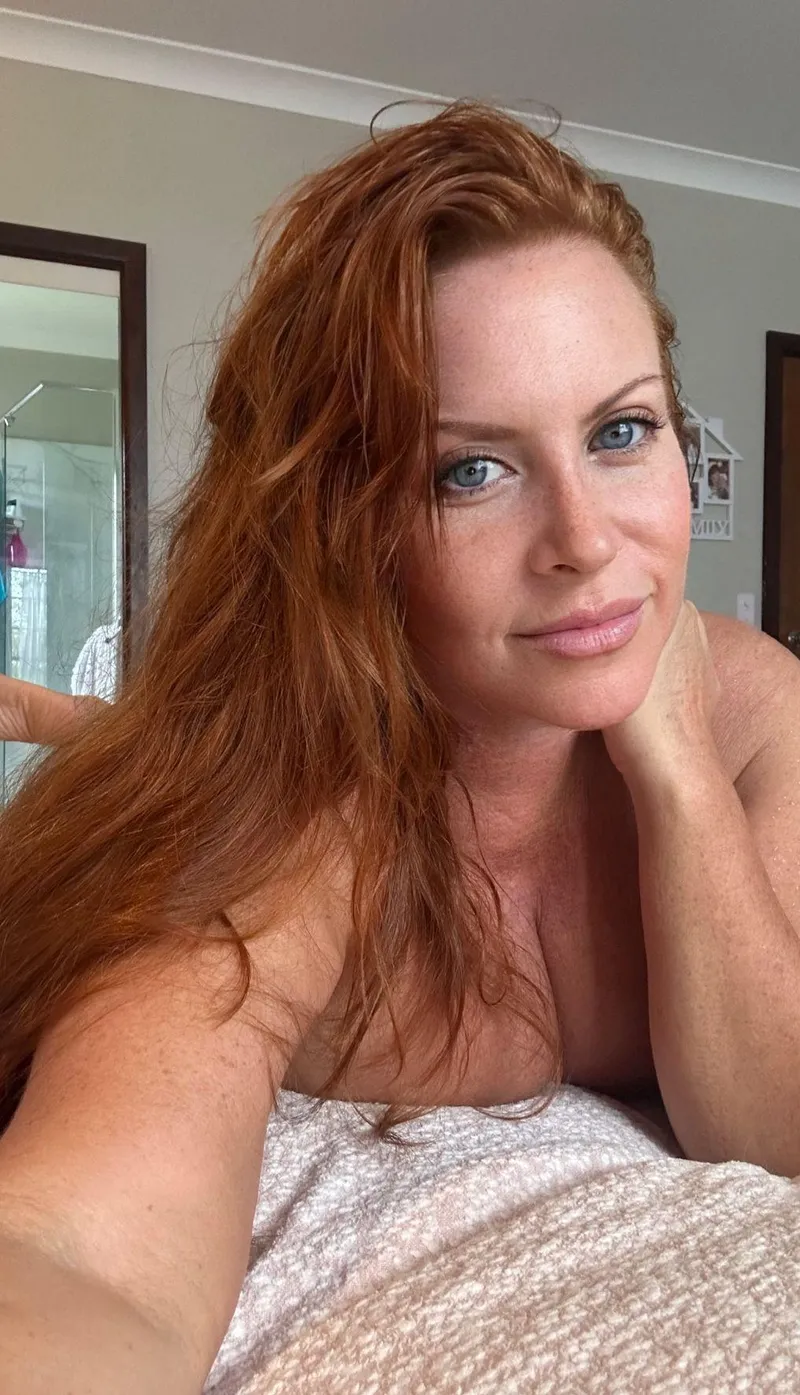 Thumbnail Sweet Smile and Naughty Thoughts by Foxysockzgirl in the MILFs Category