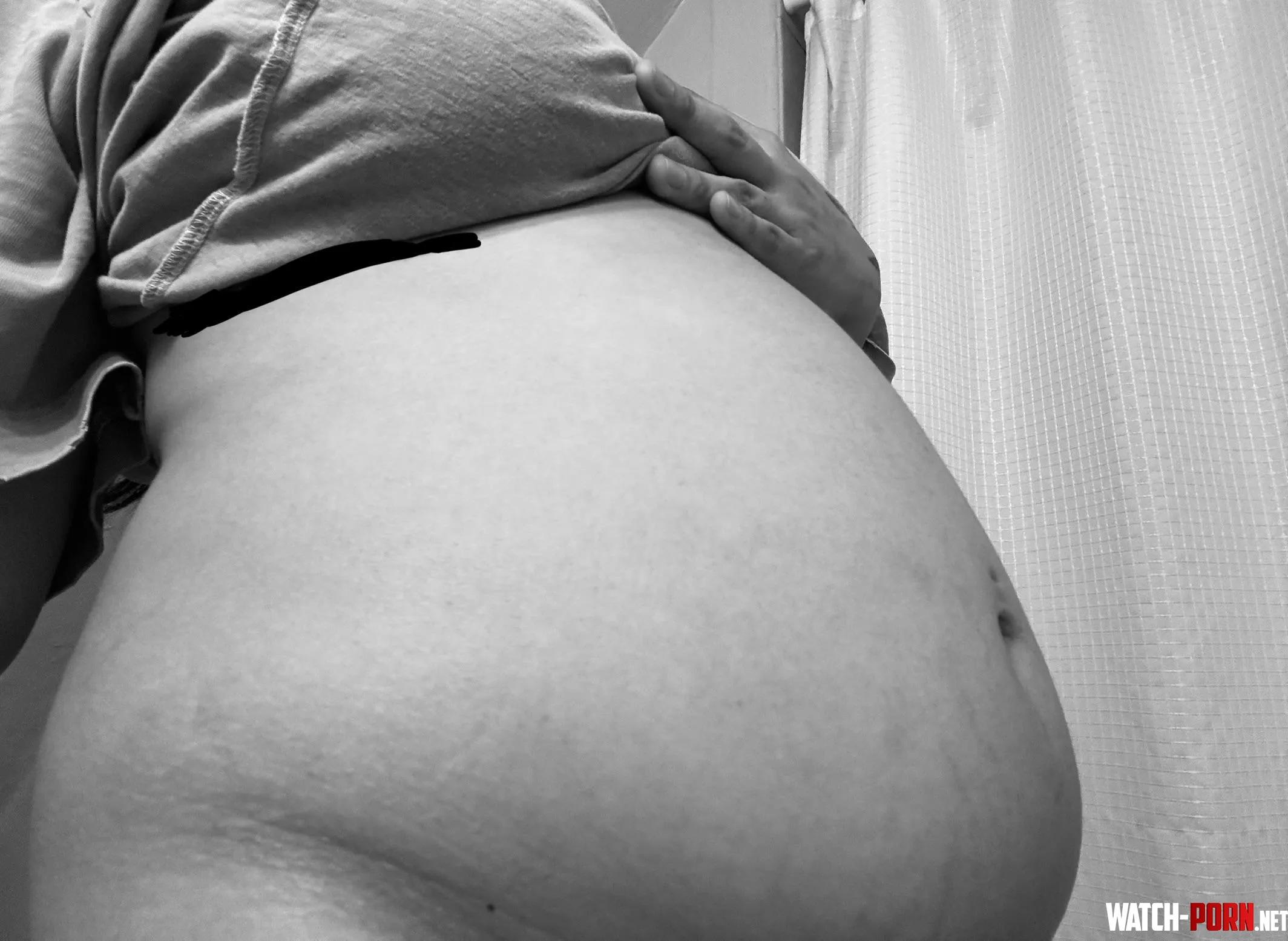 i can’t stop eating.. i’m turning myself into a fat mess by shecaneat18