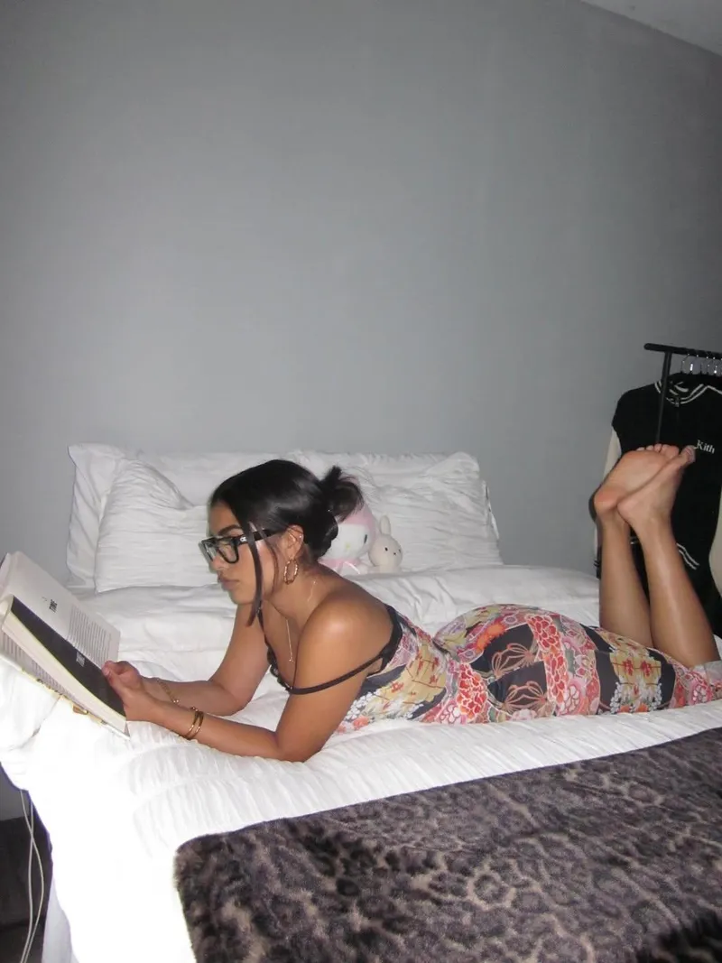 Thumbnail Nighttime Company Wanted: Let's Stay Awake Together | Ok-Organization5756 | nsfwoutfits
