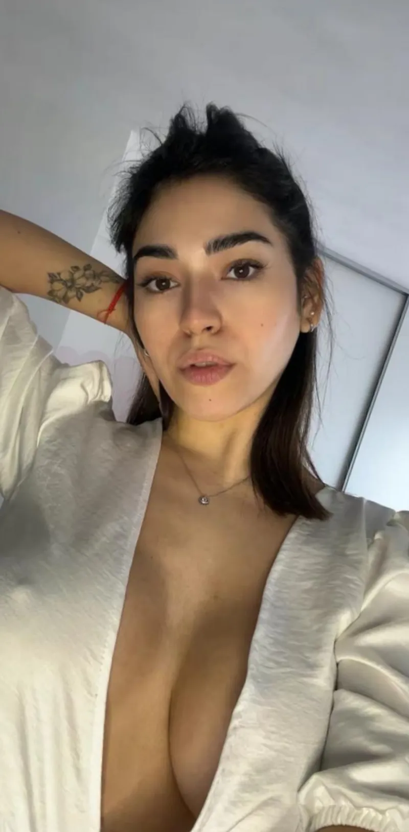 Thumbnail Victoria's Sensational Content on OnlyFans by Famous-APPs-