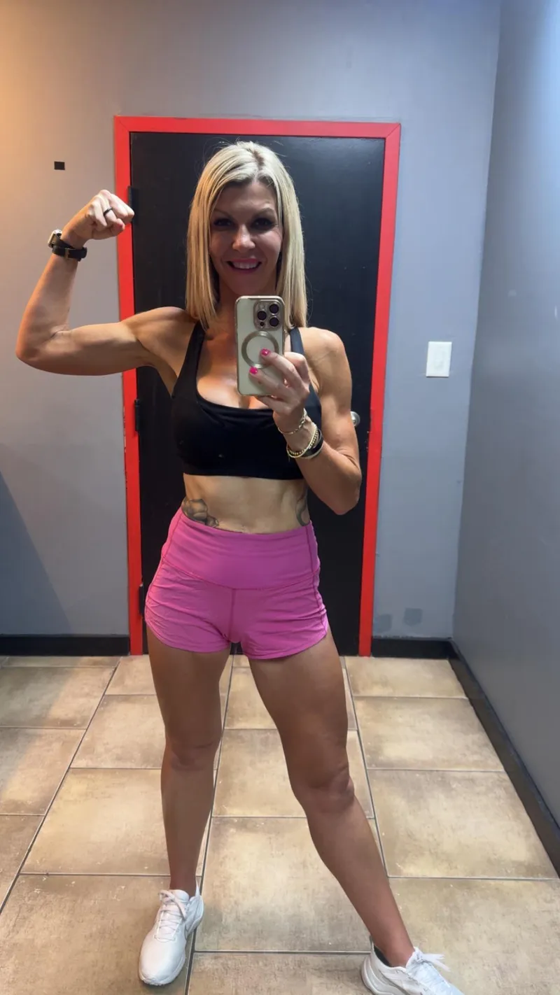 Thumbnail Embrace the Power of Biceps: Arm Wrestle Adventure by fitnesswife1983