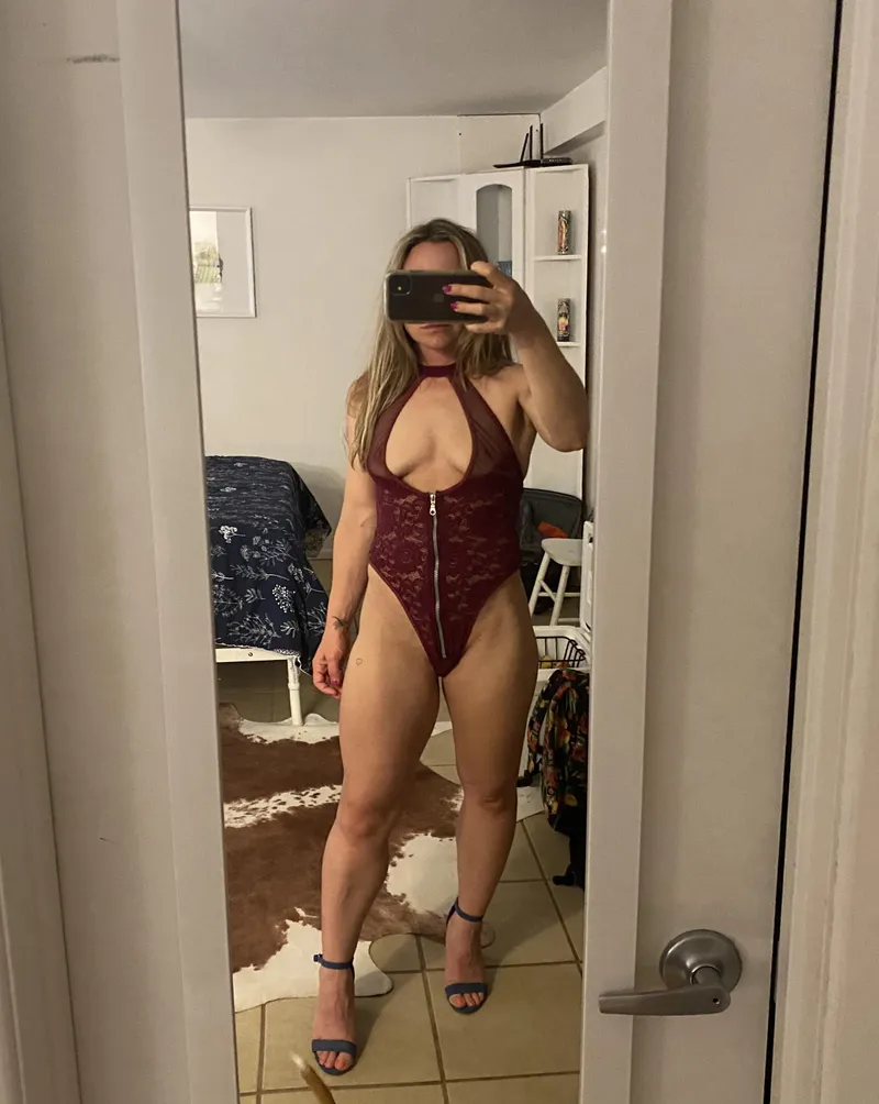 Thumbnail Angie6speed Flaunts Those Thick Thighs | Bodysuit