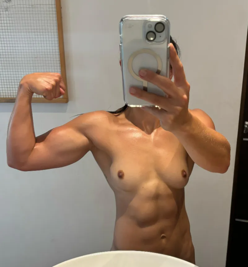 Thumbnail AryFit's Form Appreciation: Recognizing Physical Prowess